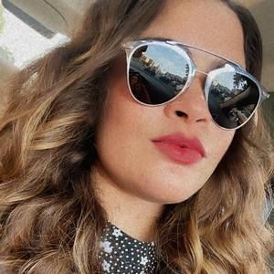 Meet your Posher, Priscilla